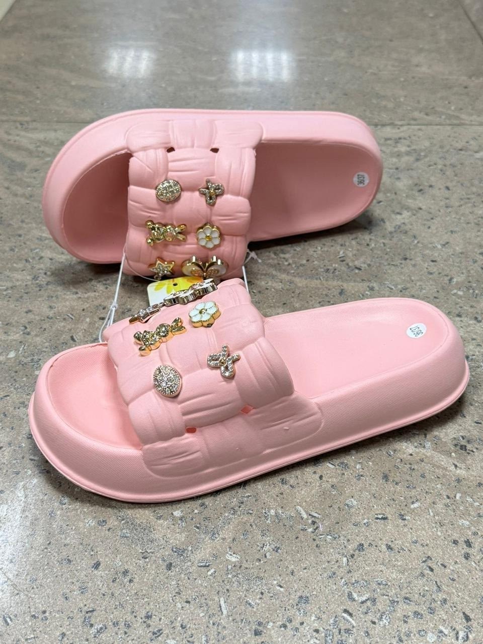 ,шлепанцы женские,модные тапочки,летние тапочки,милые тапочки