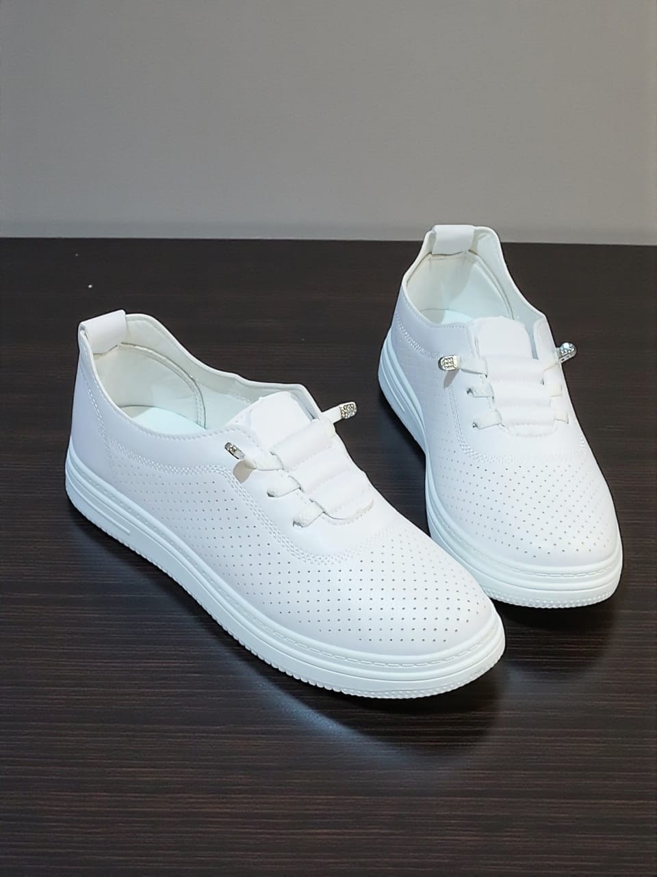 ,женские кроссовки,белые кроссовки,белая ,вайлдберриз кеды женские белые