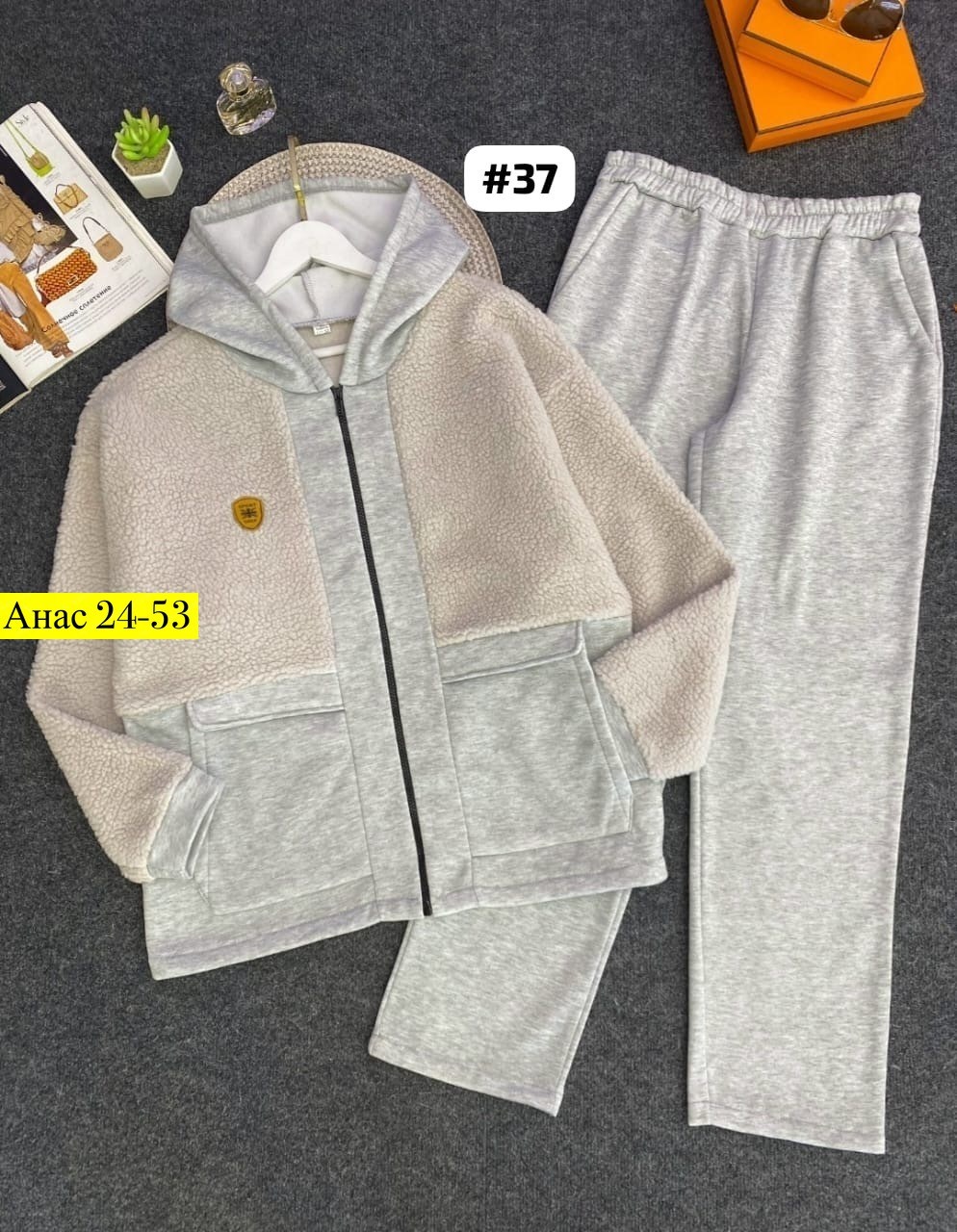 костюм на флисе,костюм женский,костюм женский на флисе,теплый костюм,спортивный костюм теплый женский