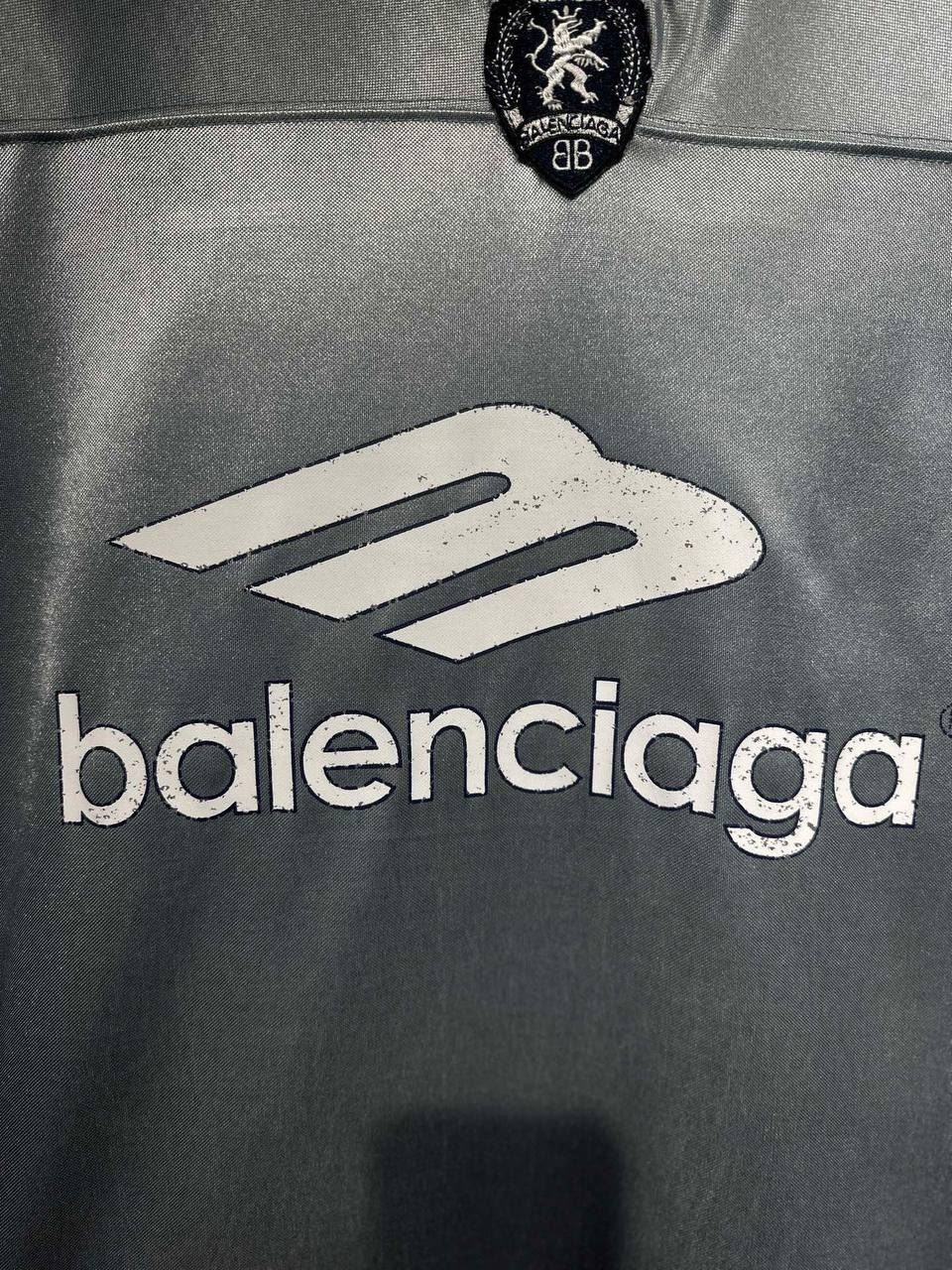 футболка balenciaga,футбольная форма,футбольная одежда,футболка balenciaga серая,баленсиага футболка