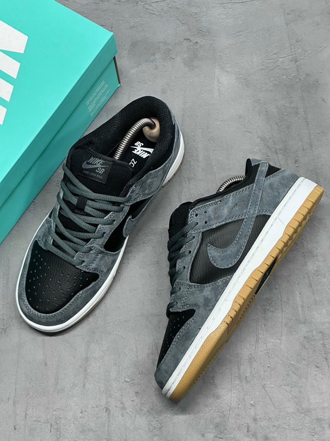 nike sb dunk low dark grey black gum,кроссовки nike sb dunk low,nike dunk sb low dark grey,nike sb dunk low,nike sb dunk low trd dark grey
