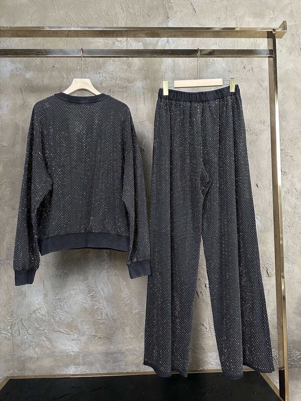 трикотажные костюмы,женский вязаный костюм,костюм с пайетками,вязаные костюмы,женский трикотажный костюм