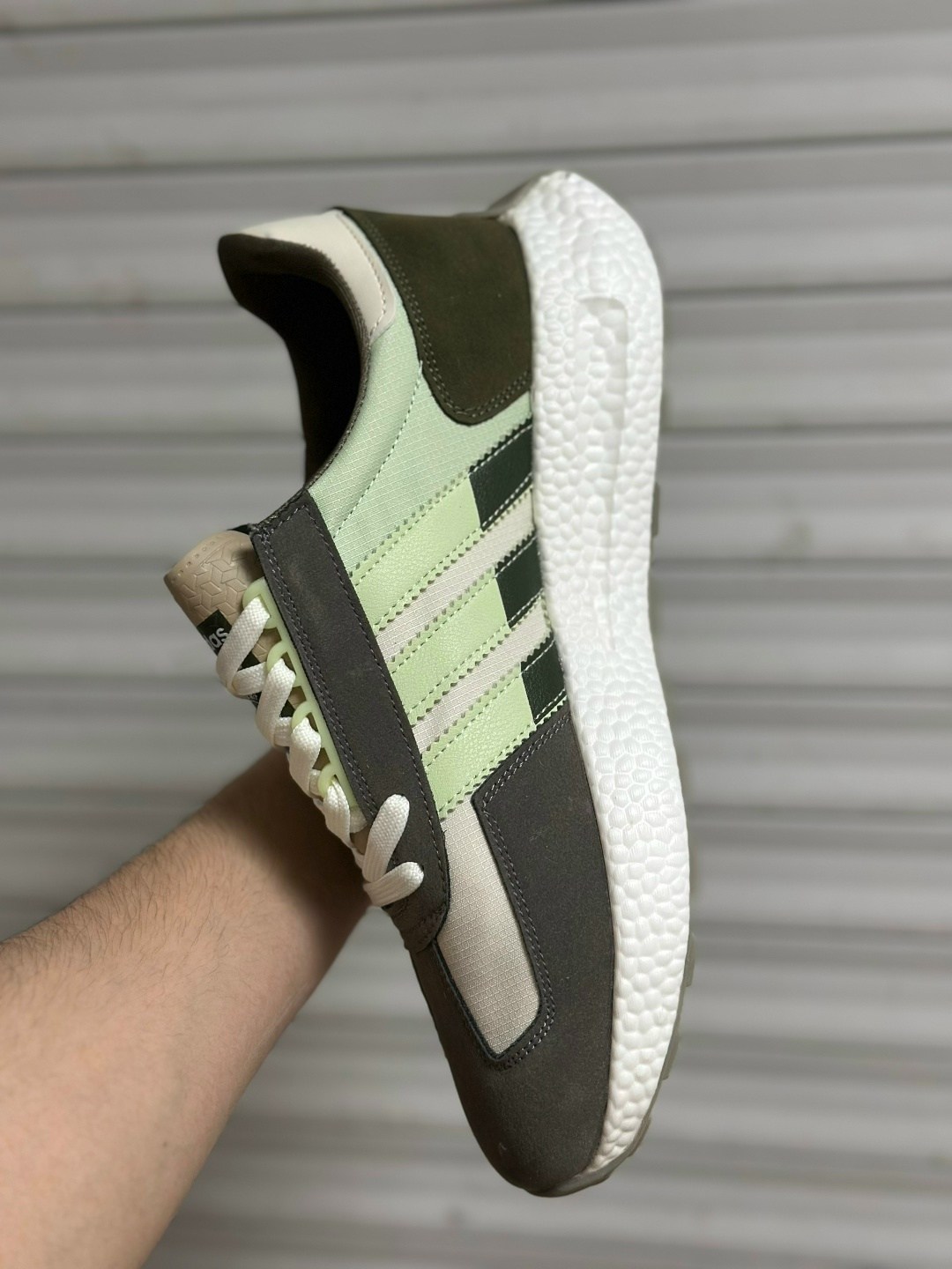 кроссовки adidas,кроссовки adidas retropy e 5,кроссовки мужские adidas,кроссовки adidas retropy,кроссовки adidas originals retropy
