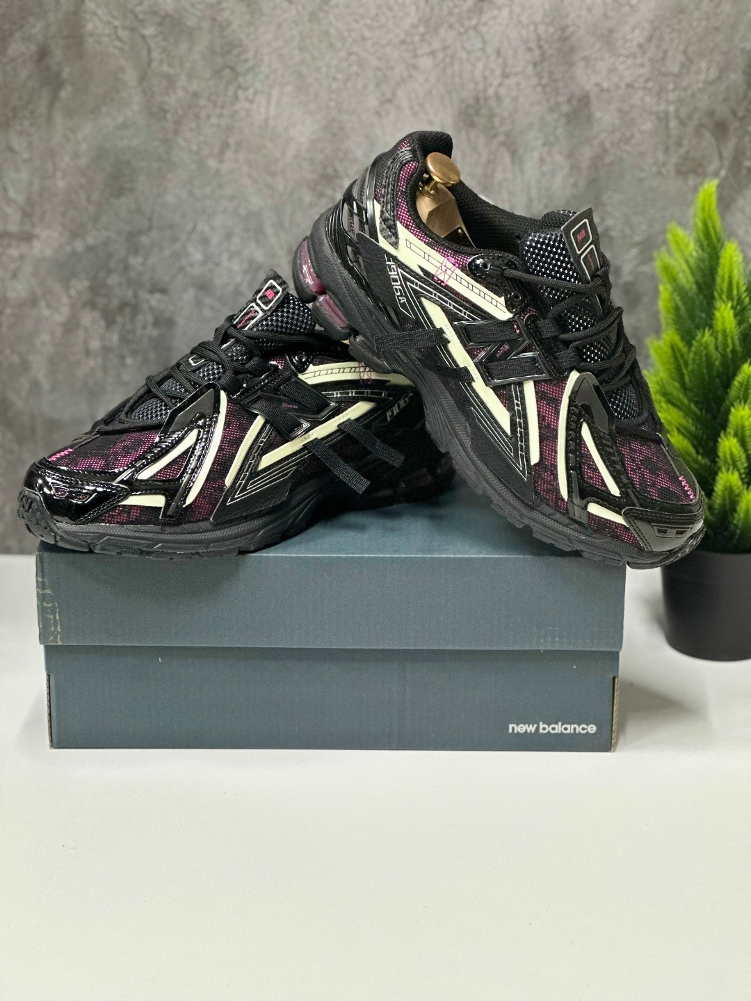 кроссовки new balance 1906a,,кроссовки new balance 1906a 'black dragon berry',кроссовки,кроссовки new balance 1906 ag