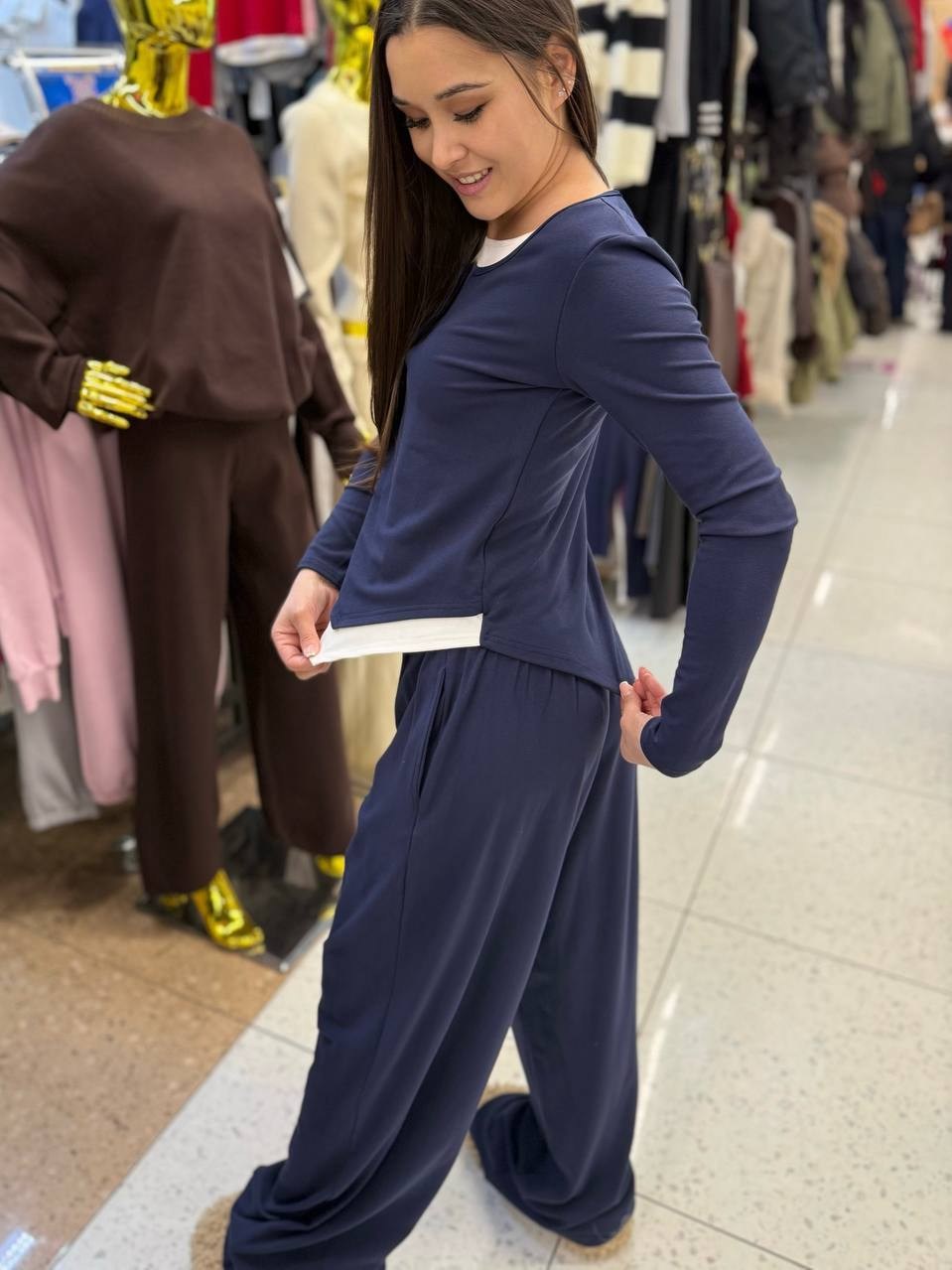 повседневный костюм,женский костюм,костюм,костюм модный,спортивные костюмы