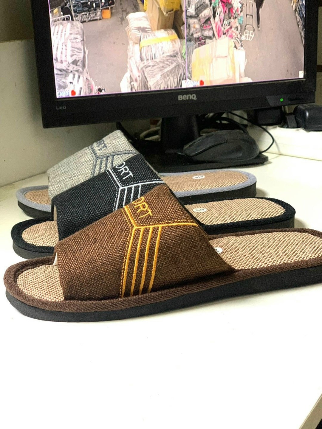 домашние тапочки мужские,тапочки мужские,тапочки домашние,тапки мужские,мужские тапочки новосибирские