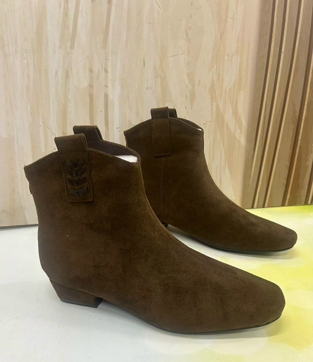 ,замшевые ботильоны,сапоги-казаки m.250 коричневые замша,замшевые ботинки,ботильоны