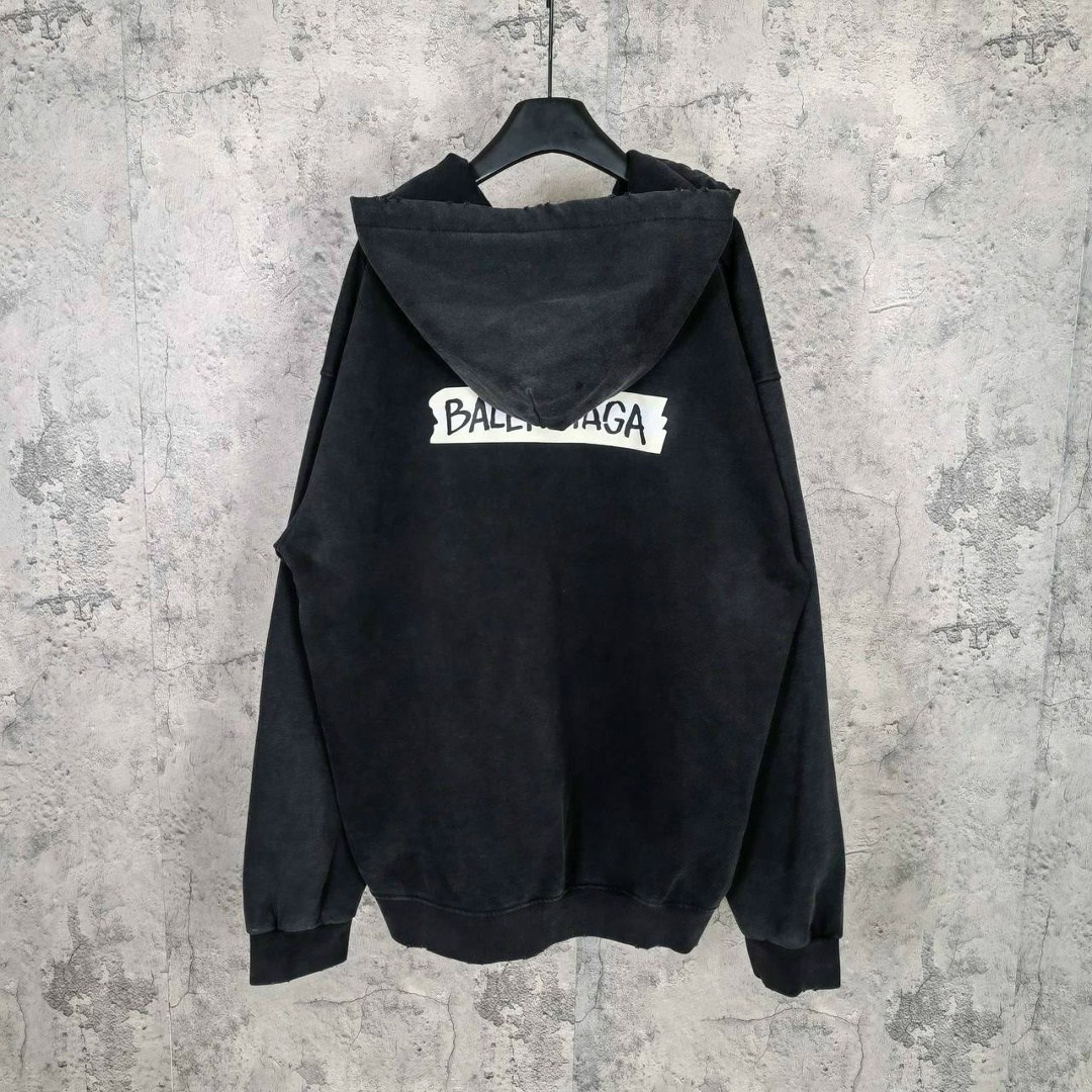 баленсиага кристобаль,balenciaga balenciaga,balenciaga одежда,balenciaga hoodie,кампейн balenciaga