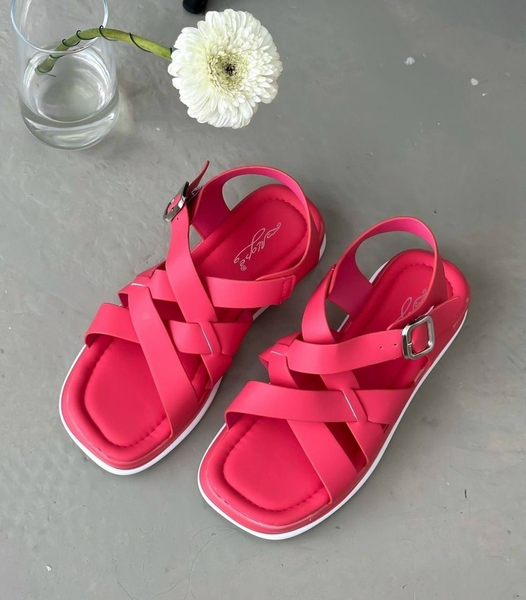 босоножки сандали,босоножки стильные,босоножки женские,малиновые босоножки,босоножки модные