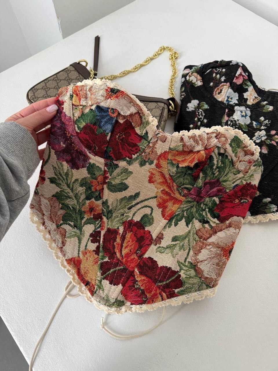 девушка,женское нижнее белье,девушка в красивом платье,красивая модель,роскошная девушка