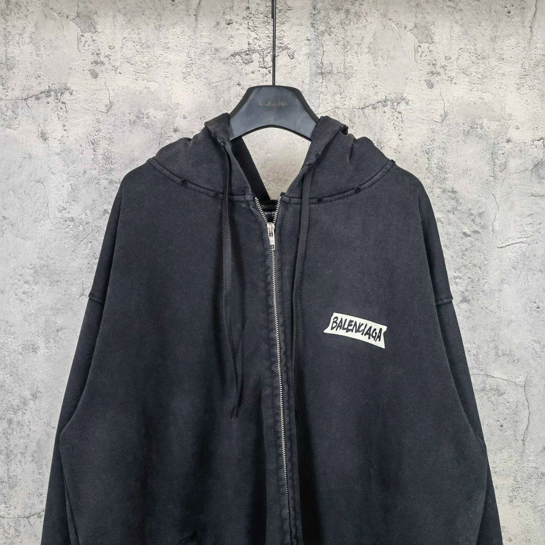 баленсиага кристобаль,balenciaga balenciaga,balenciaga одежда,balenciaga hoodie,кампейн balenciaga