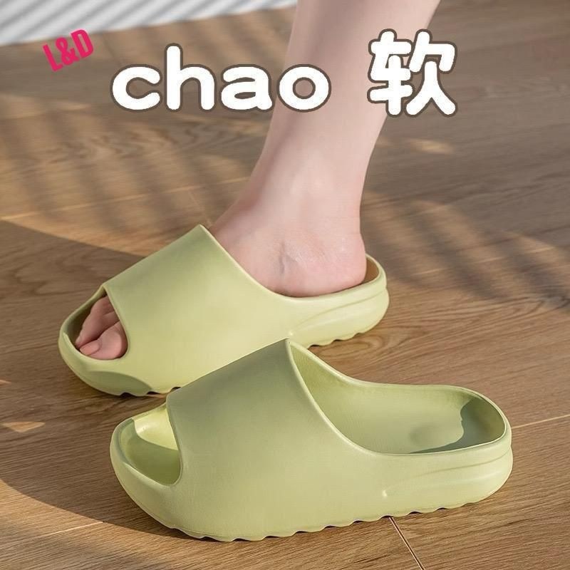 шлепки yeezy slide,модные тапочки,тапки yeezy slide,adidas yeezy slide resin,летние тапочки