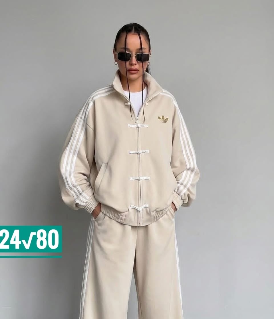 комплект одежды adidas sportswear,спортивный костюм,спортивный костюм adidas,ретро стиль спортивный костюм,спортивный костюм adidas originals