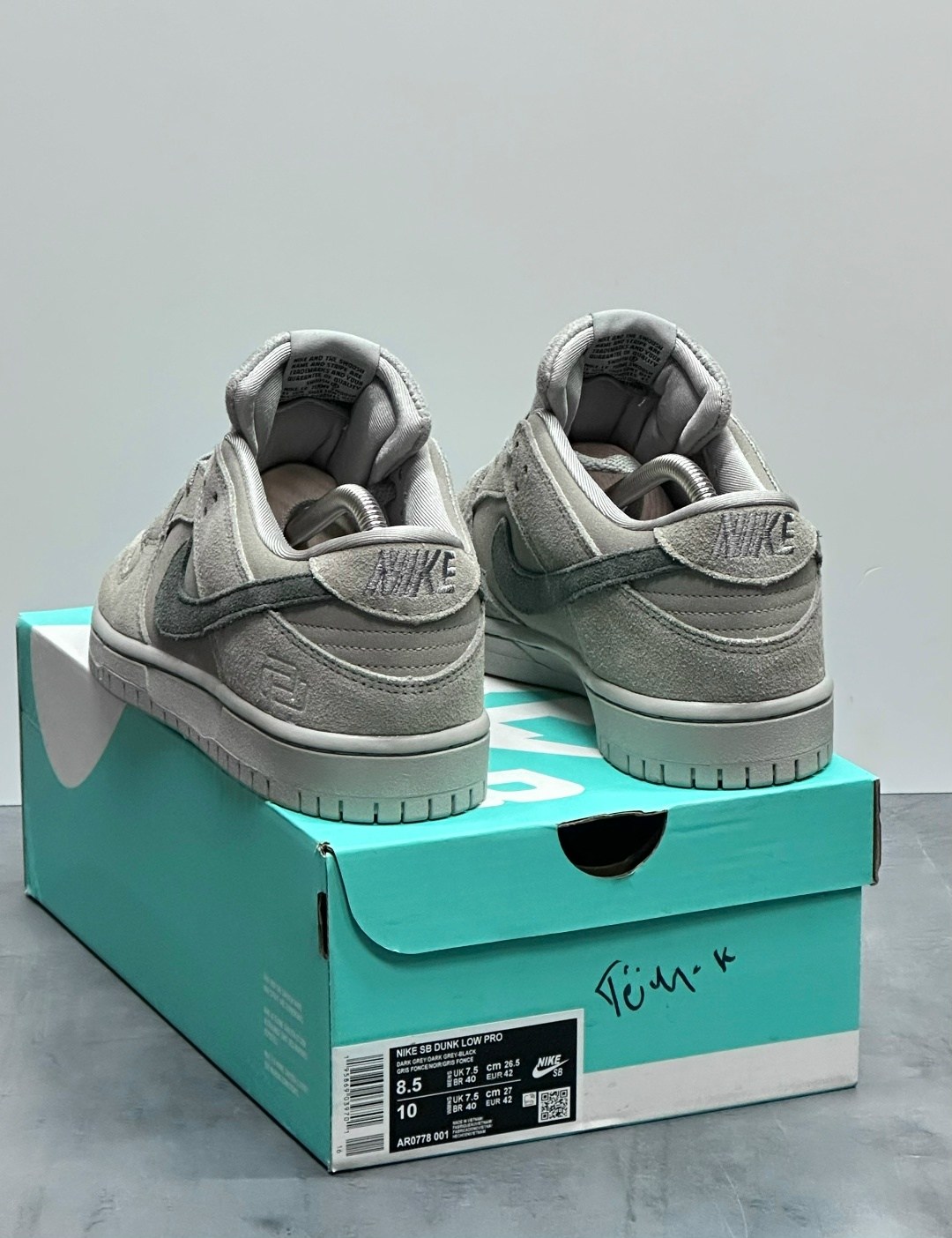 nike dunk low pro sb reigning champ,кроссовки nike sb dunk low,кроссовки,nike dunk low,nike sb dunk low