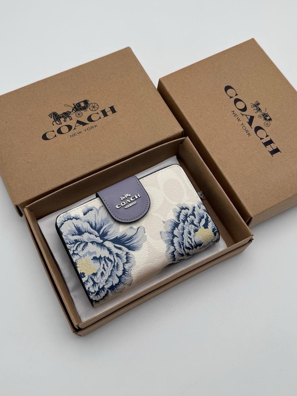 женский кошелек coach,брендовый кошелек coach,брендовый кошелек coach бежевый,coach кошелек,женский кошелек из естественной кожи coach