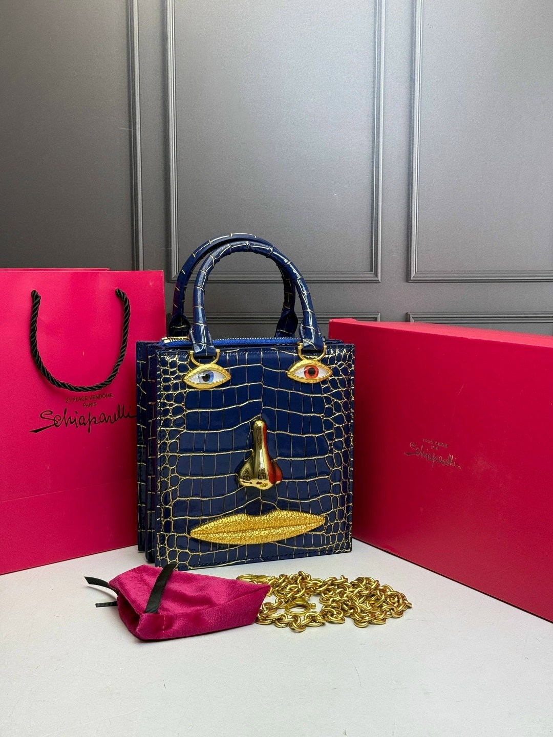 сумка-тоут schiaparelli,сумка schiaparelli,женская сумка schiaparelli,брендовая женская сумка,сумка