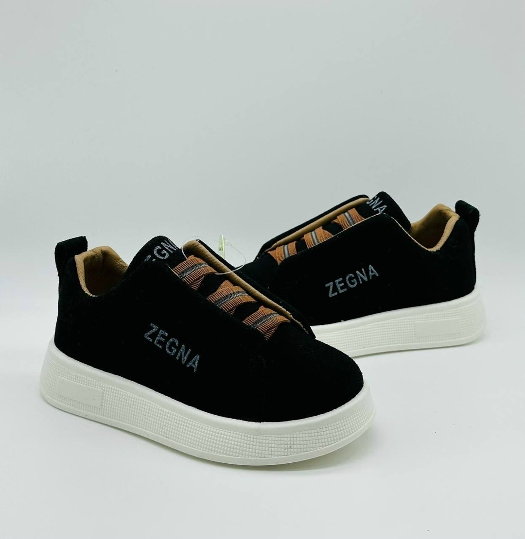 ,кроссовки кеды,повседневная ,спортивный ,мужская