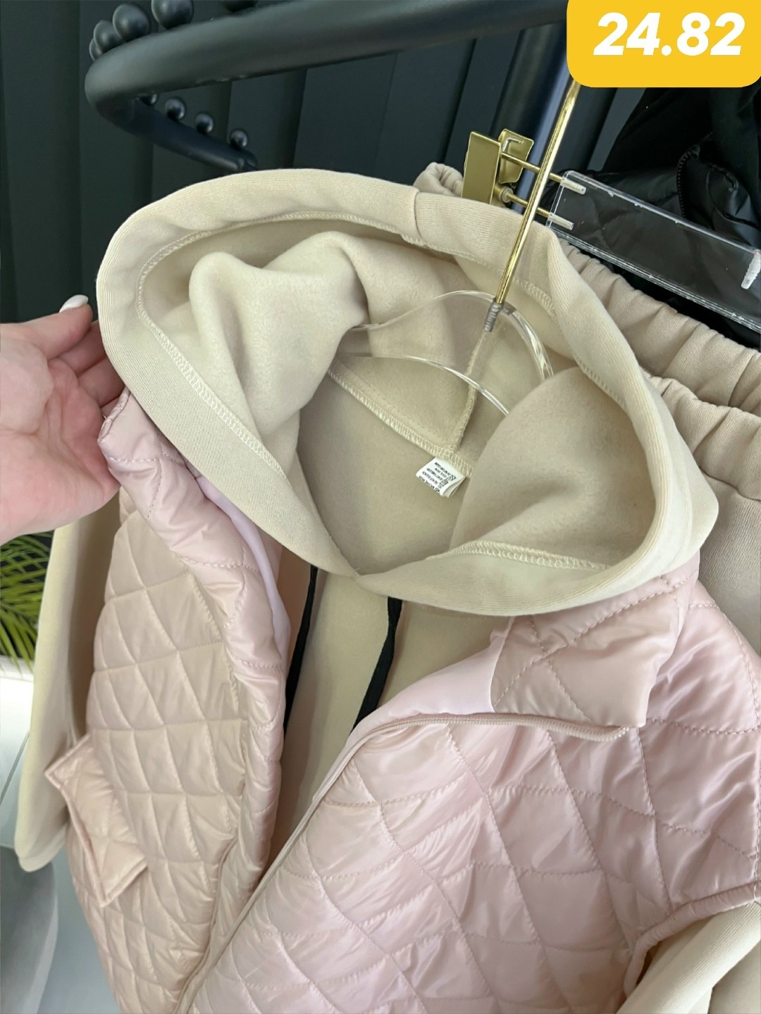 костюм спортивный тройка с длинным стеганым пальто cubi shop,костюм тройка с курткой,костюм женский на флисе,костюм женский тройка,костюм бежевый