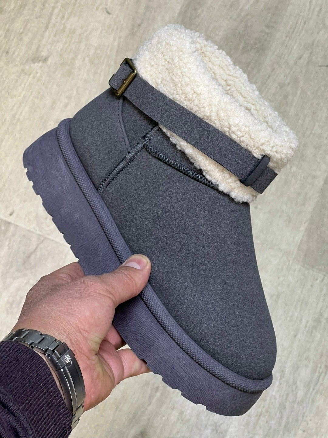 угги женские,,женские зимние угги на меху,зимняя женская ,женские зимние угги