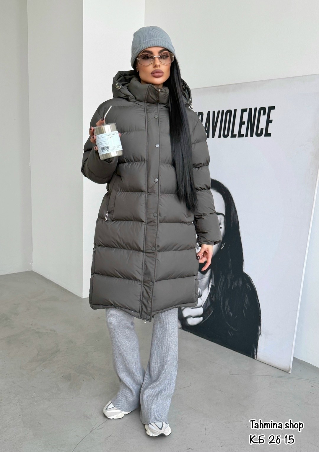 зимний пуховик длинный с капюшоном reg&life,куртка зимняя длинная с капюшоном karmel style,модные пуховики 2026,женская зимняя куртка,двусторонний пуховик