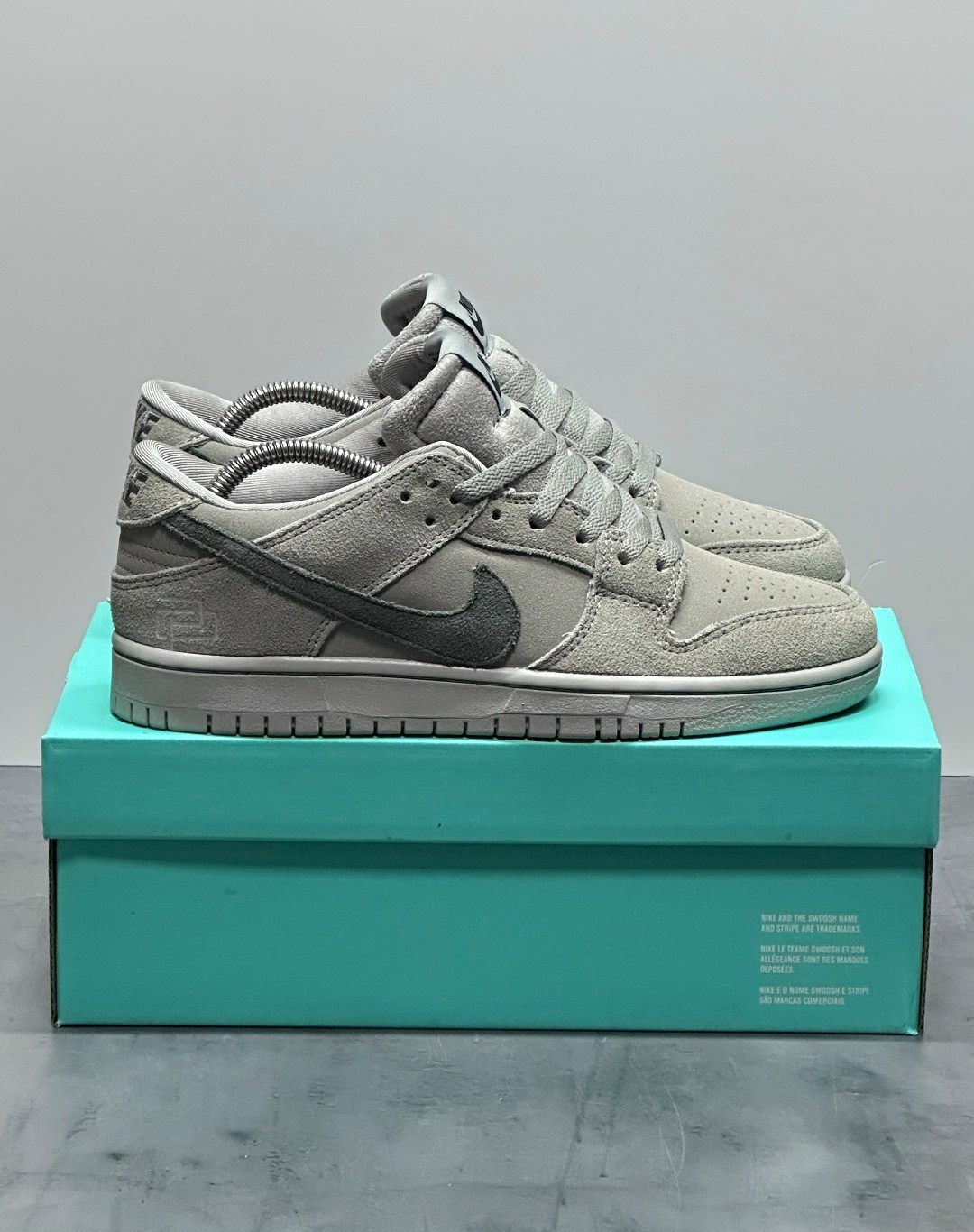 nike dunk low pro sb reigning champ,кроссовки nike sb dunk low,кроссовки,nike dunk low,nike sb dunk low
