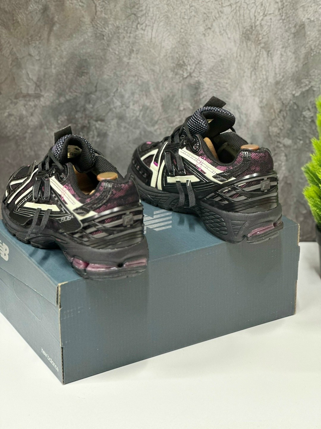 кроссовки new balance 1906a,,кроссовки new balance 1906a 'black dragon berry',кроссовки,кроссовки new balance 1906 ag