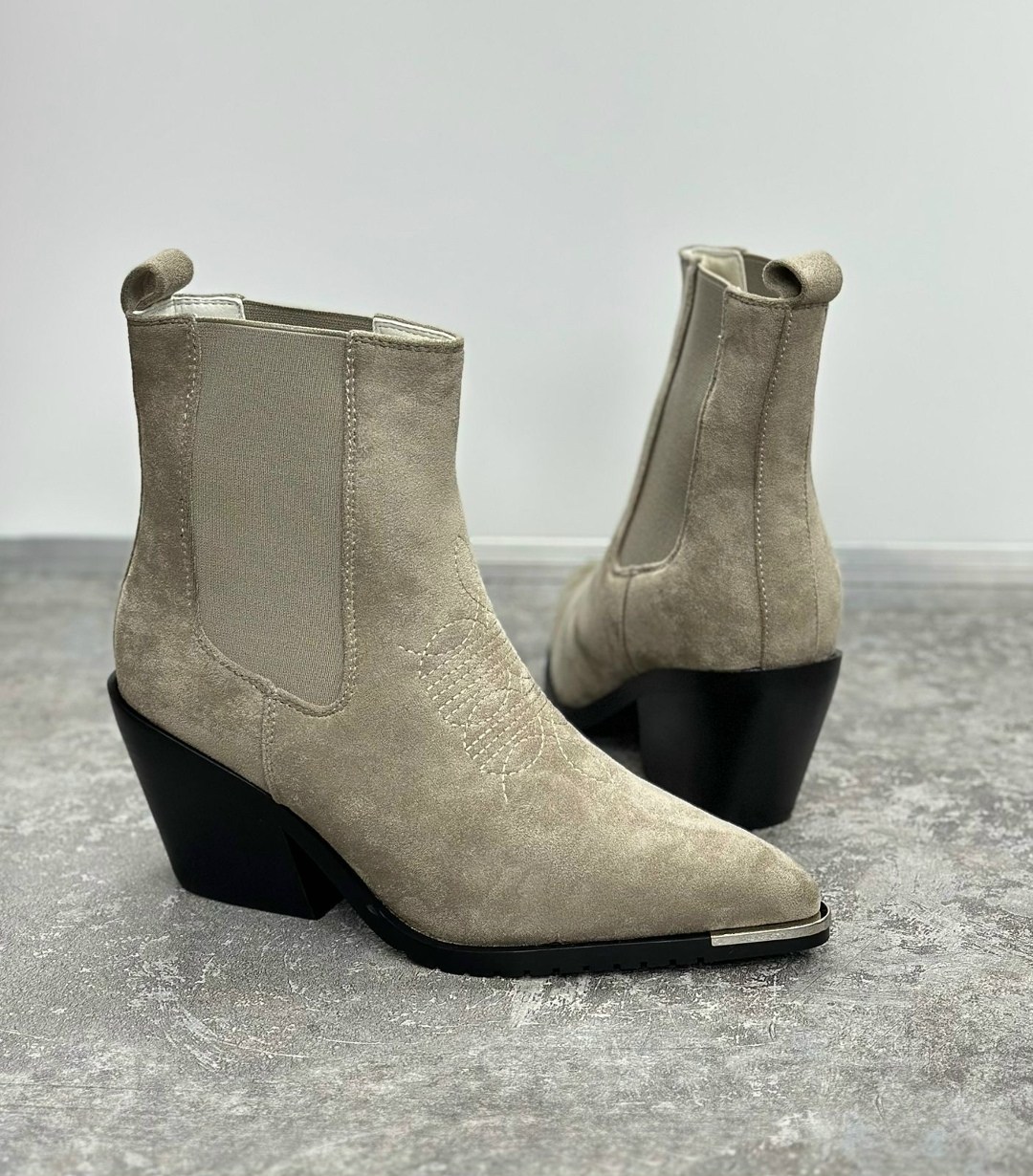 ,замшевые ботильоны,ботильоны казаки,ботильоны женские,ботильоны