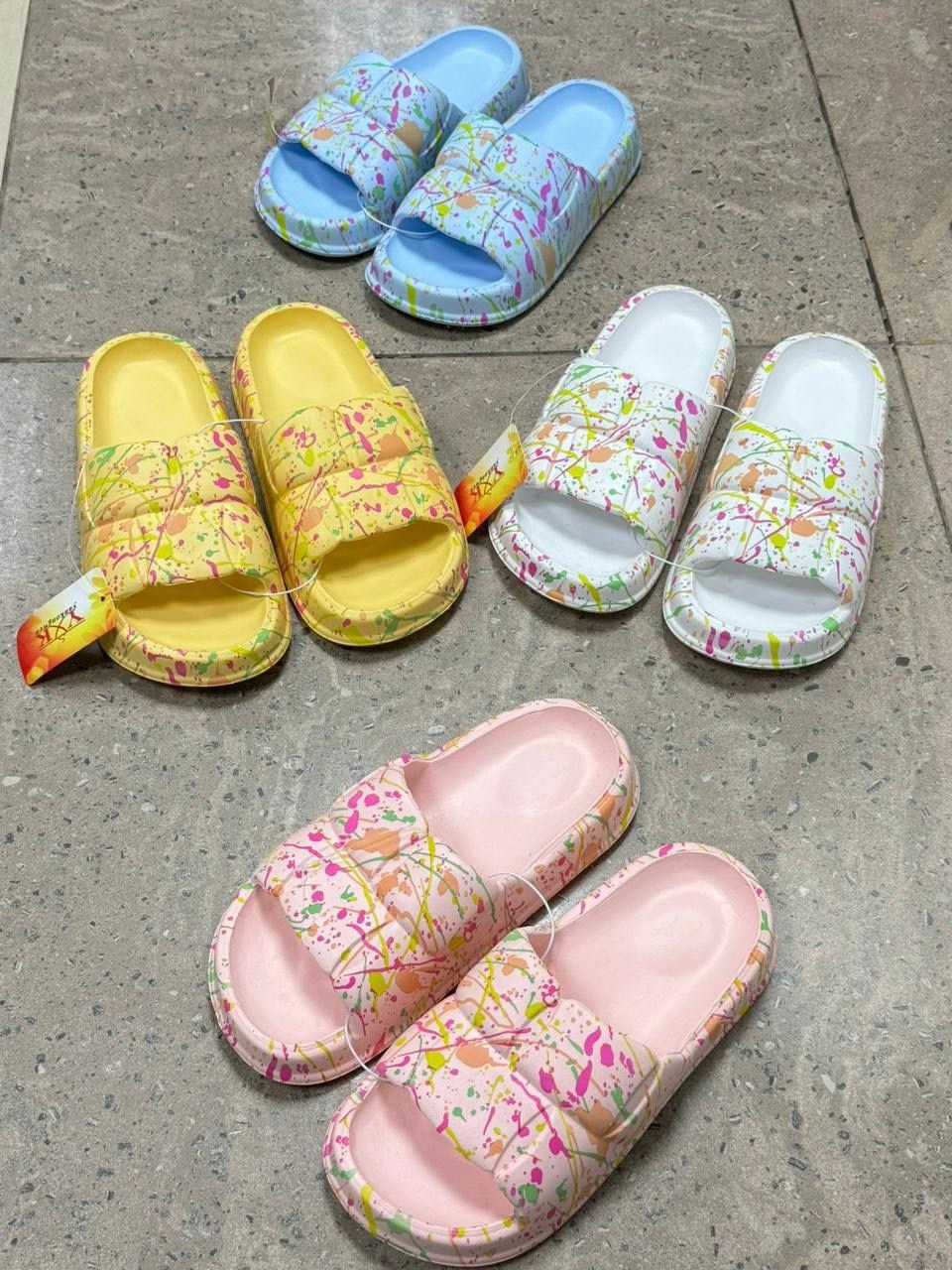 женские шлепанцы,,тапочки модные,летние тапочки,пляжная