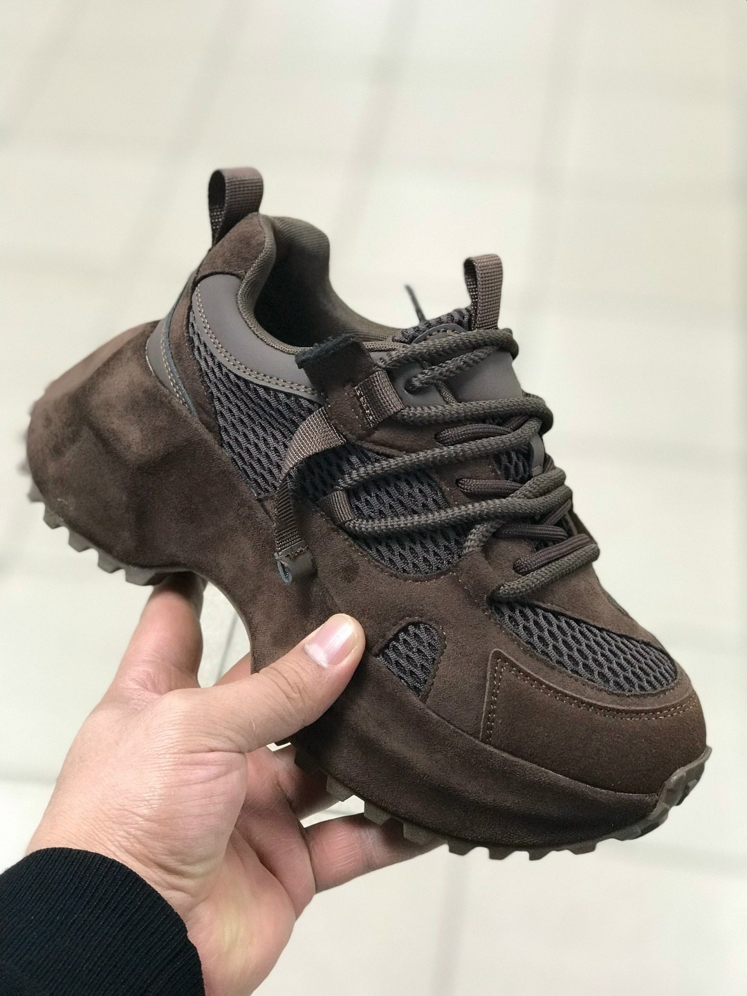 ,кроссовки женские,массивные кроссовки,спортивная ,кроссовки черные