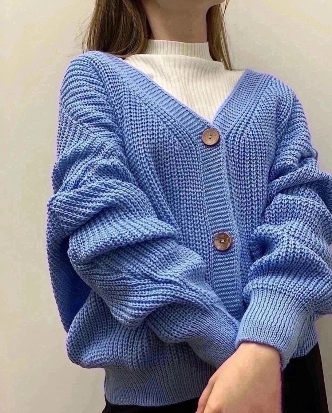 кофта вязанная,кардиган женский вязаный,кардиган,кардиган укороченный трикотажный на пуговицах,кардиган вязаный