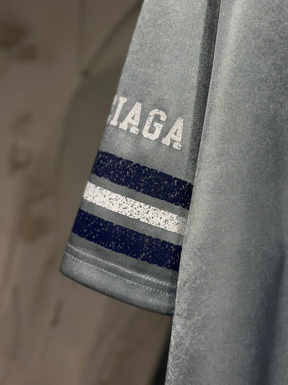 футболка balenciaga,футбольная форма,футбольная одежда,футболка balenciaga серая,баленсиага футболка