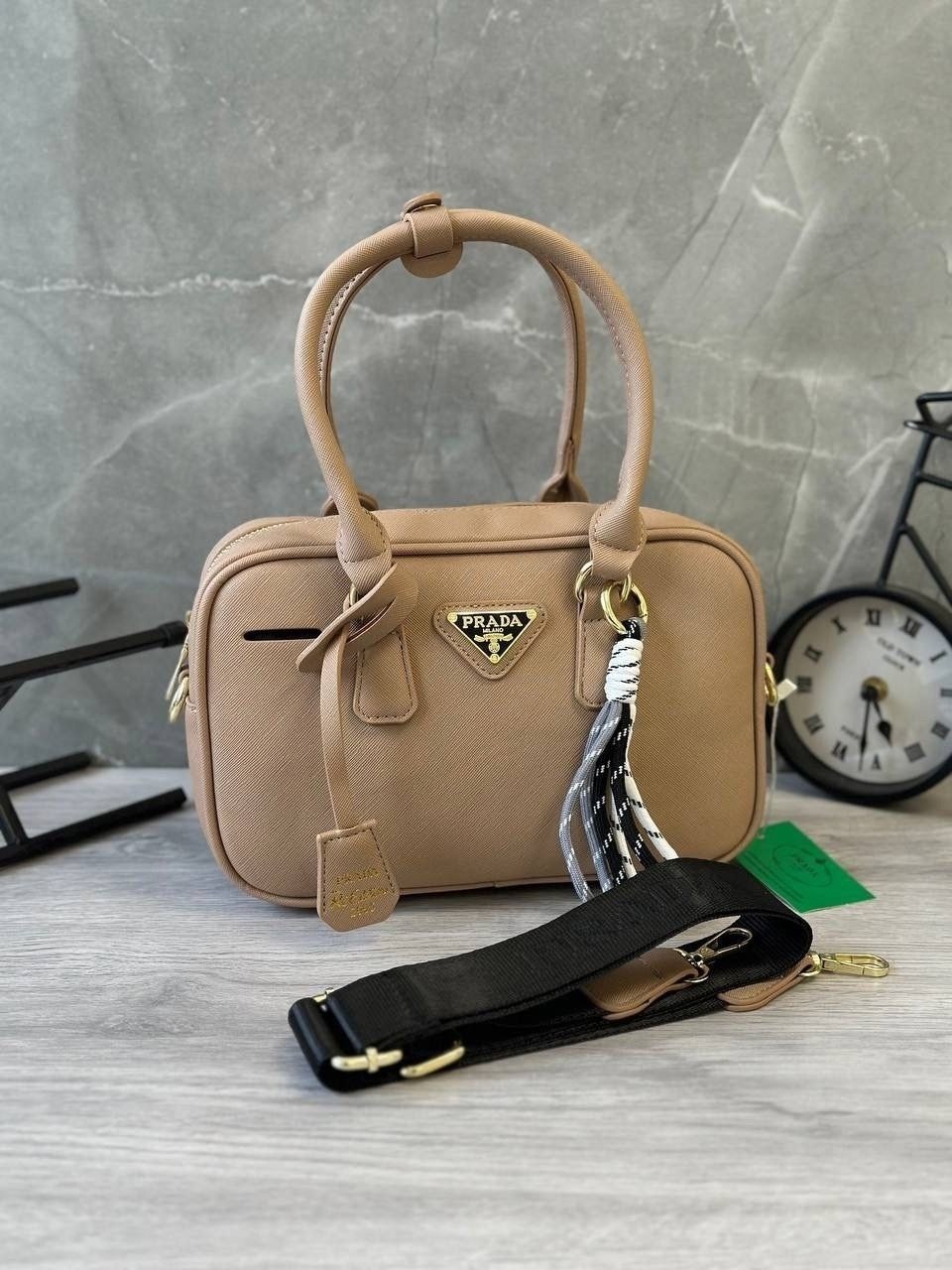 женская сумка prada,сумка prada,сумка кросс боди через плечо prada,сумка оригинал прада милано,сумка на плечо prada