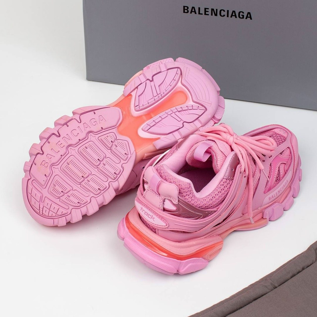 кроссовки женские balenciaga,кроссовки balenciaga track,кроссовки balenciaga,кроссовки женские balenciaga track,женские кроссовки balenciaga track a123305 розовые