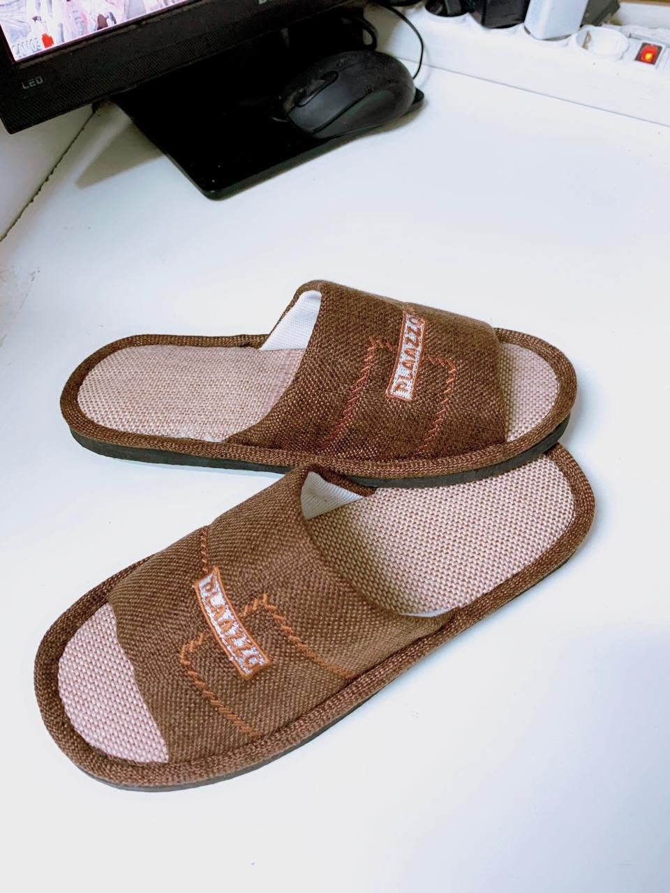 домашние тапочки мужские,тапочки мужские,тапочки домашние,тапки мужские,мужские тапочки новосибирские