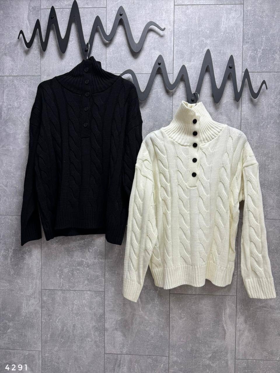 трикотажный свитер,свитер,свитер джемпер,вязаные свитера,вязаные джемпера