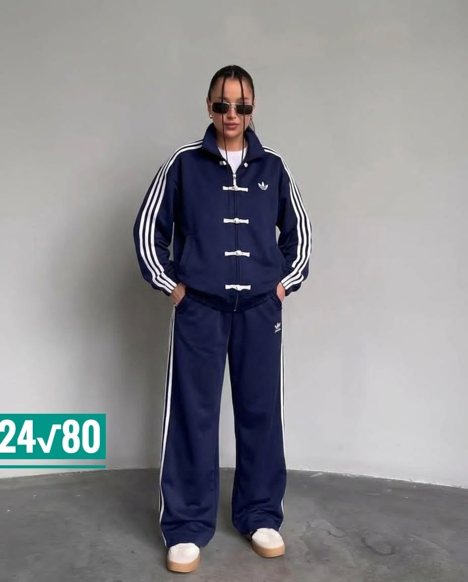 комплект одежды adidas sportswear,спортивный костюм,спортивный костюм adidas,ретро стиль спортивный костюм,спортивный костюм adidas originals