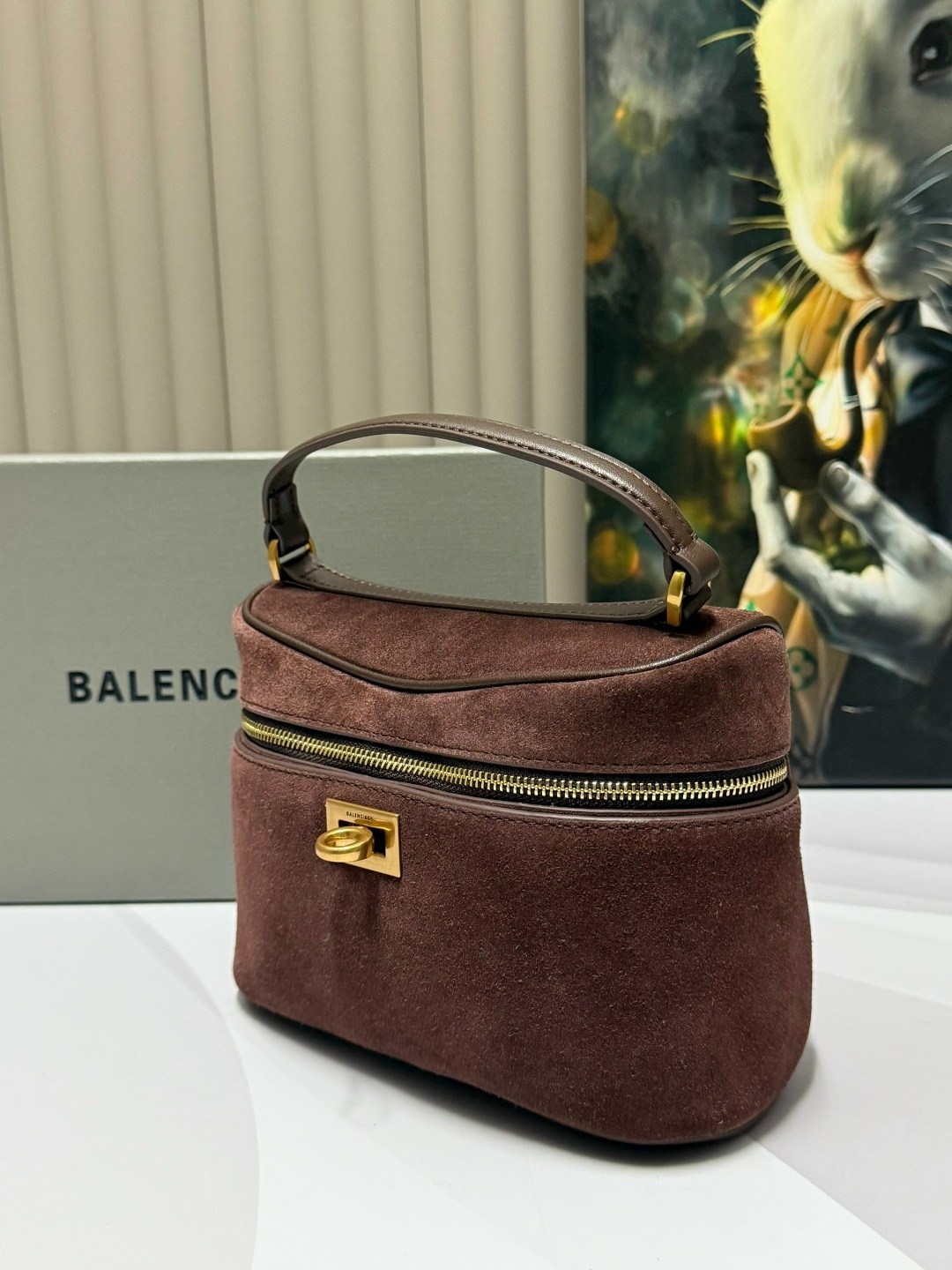 роскошная сумка из замши balenciaga rodeo,женская замшевая сумка balenciaga коричневая 35х23,сумка balenciaga,сумка женская balenciaga,замшевая сумка