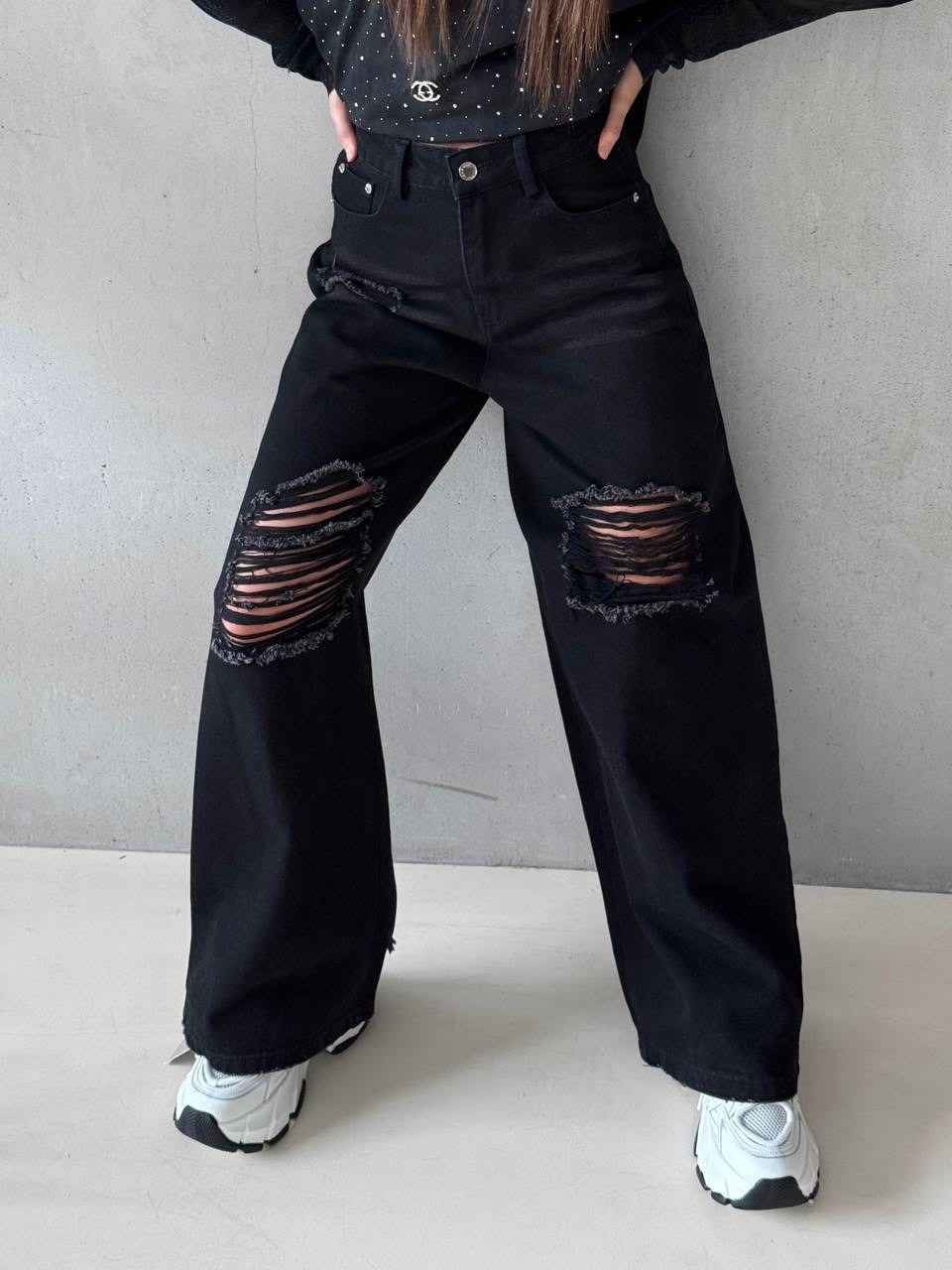 джинсы модные,джинсы широкие рваные,джинсы широкие черные,джинсы широкие,черные рваные джинсы