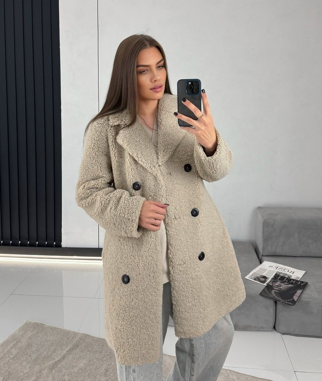 пальто барашек,шуба искусственная белая,белая шуба,искусственная шуба,шубка тедди