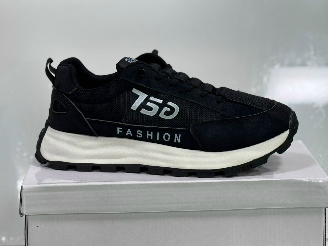 кроссовки,повседневные кроссовки,женские кроссовки,мужские повседневные кроссовки,удобные кроссовки