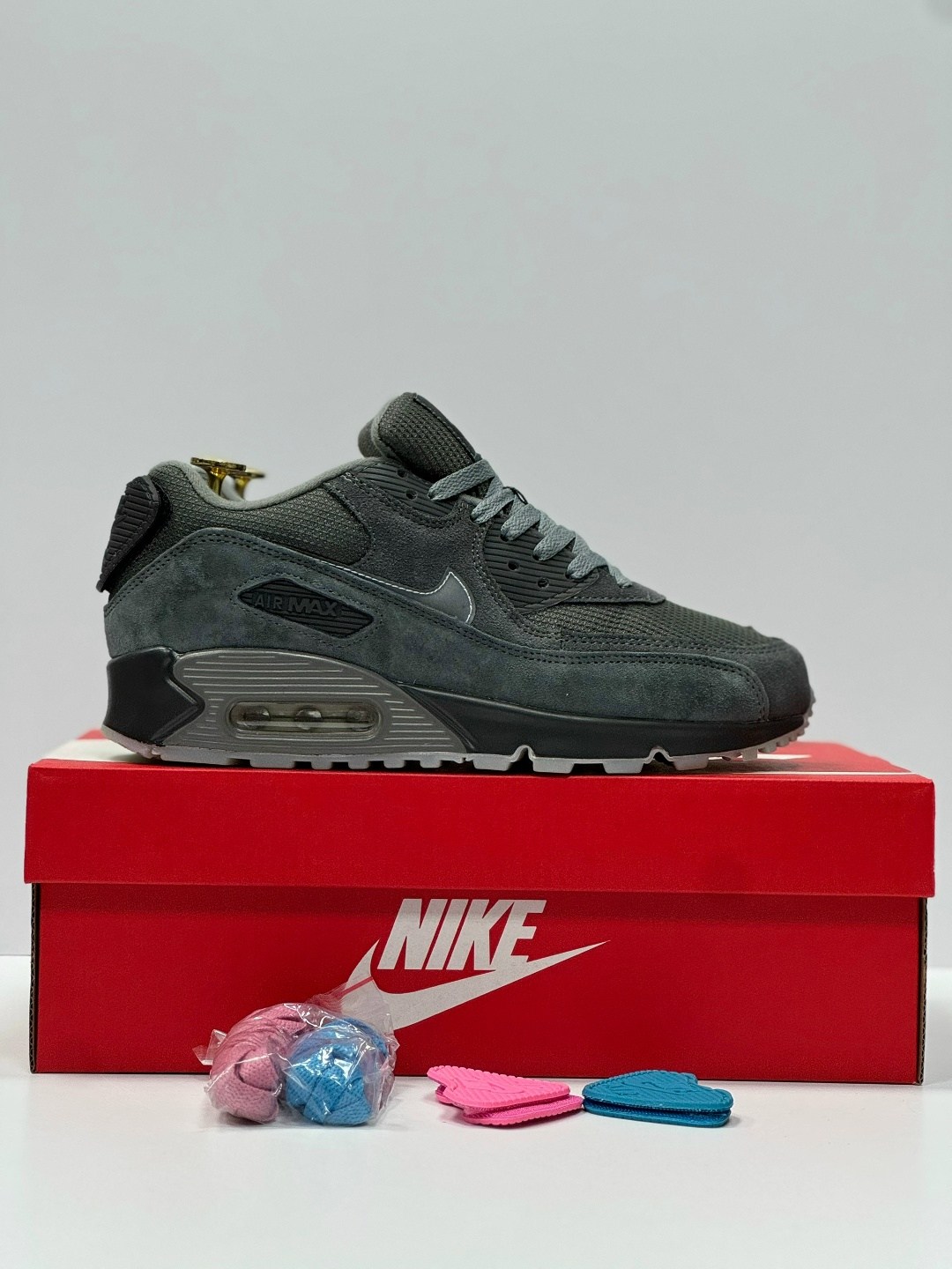 кроссовки,кроссовки мужские nike air max 90,nike air max 90 essential,кроссовки для мужчин,кроссовка мужской