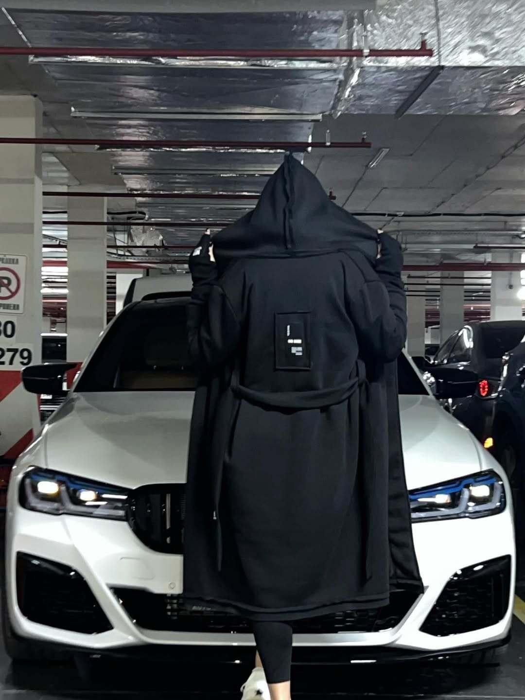 женская шуба,женское длинное пальто с капюшоном черное,женское пальто,пальто с капюшоном длинное,меховое пальто