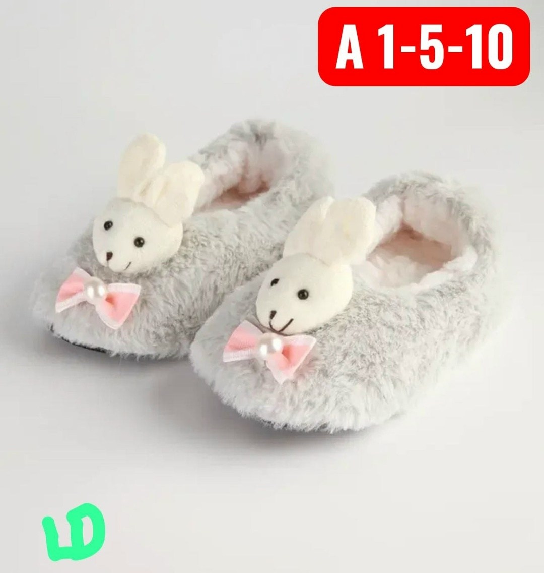 милые тапочки,детские домашние тапочки,тапочки с кроликом,плюшевые тапочки,тапочки домашние