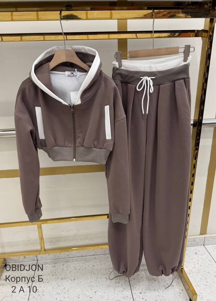 женский спортивный костюм,женский спортивный костюм из двух предметов,костюм женский,спортивный костюм для женщин,женский повседневный спортивный костюм