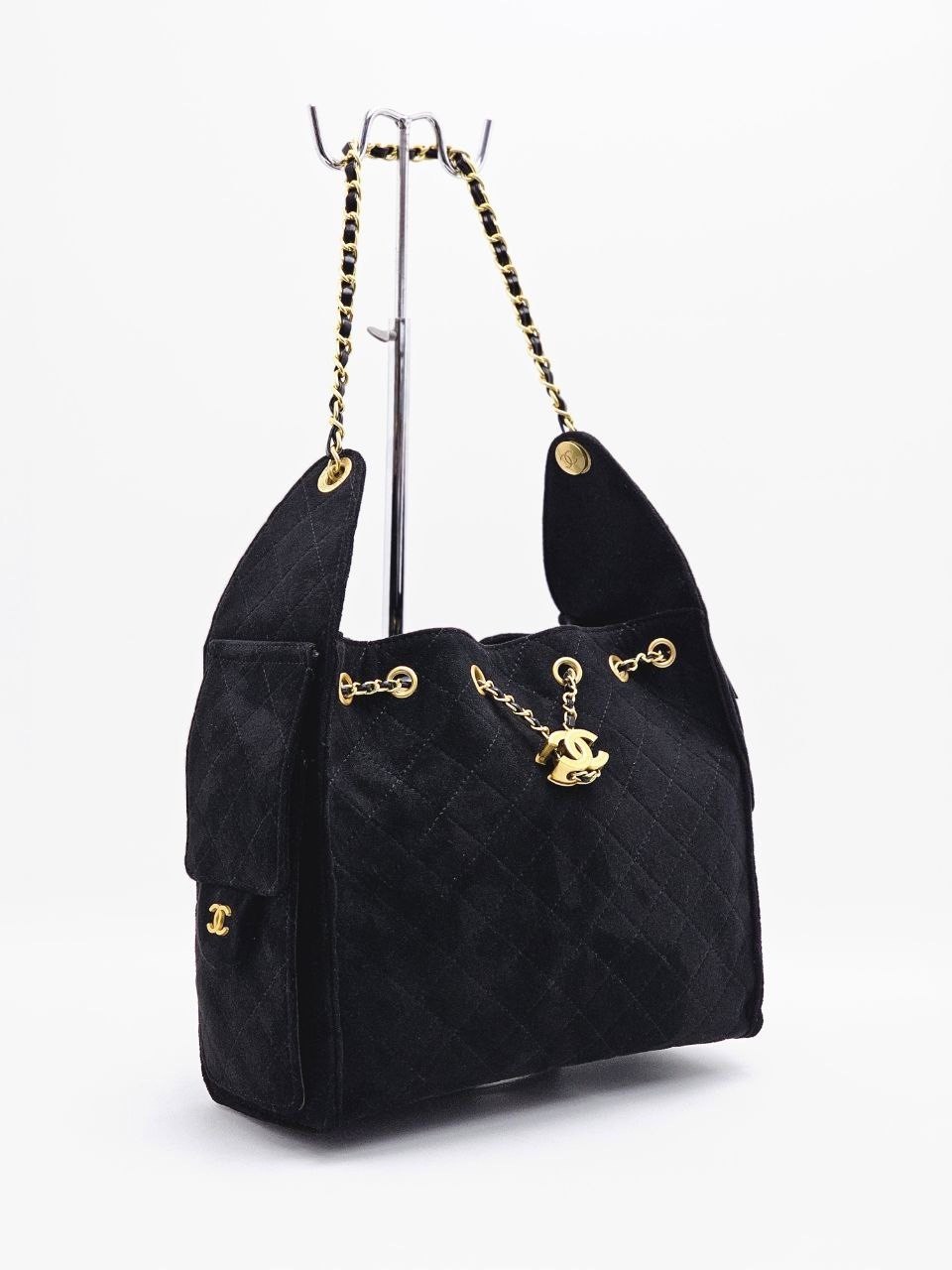 женская сумка chanel,большая женская сумка chanel на цепочке,замшевая сумка chanel 25 medium черная,сумка женская шанель стеганая ковровая на цепочке chanel,сумка шанель