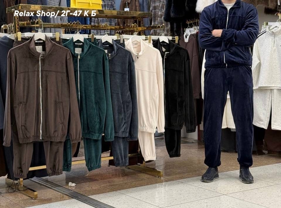 прогулочный костюм brunello cucinelli,спортивный костюм brunello cucinelli,спортивные костюм,мужской спортивный костюм,костюм мужской