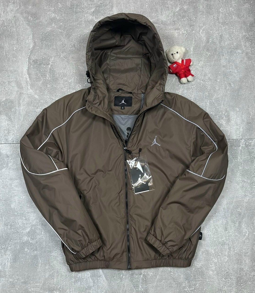 куртка jordan,ветровка jordan,легкая куртка,куртка найк аир джордан,куртка