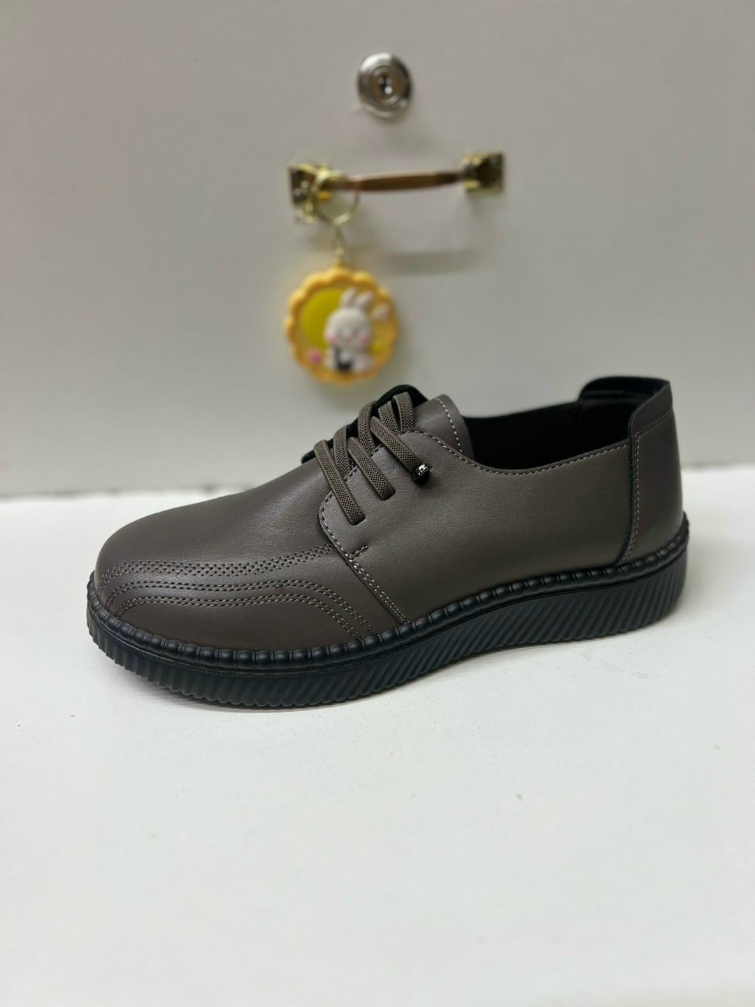 ,обуви,туфли женские,женская ,мокасины на ноге