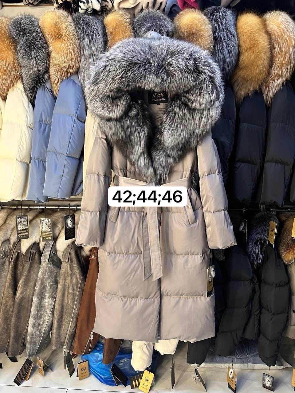 пуховик новый с натуральным мехом 42-52,женский пуховик с натуральным мехом,пуховик с натуральным мехом,пуховик с мехом,пуховик женский