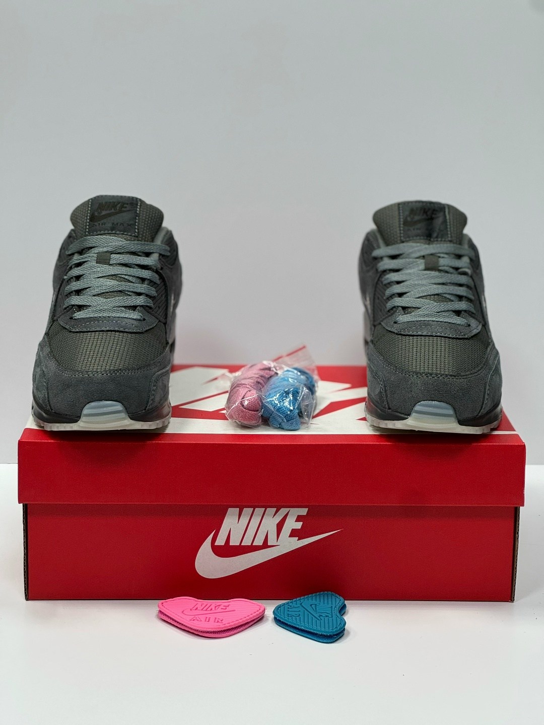 кроссовки,кроссовки мужские nike air max 90,nike air max 90 essential,кроссовки для мужчин,кроссовка мужской